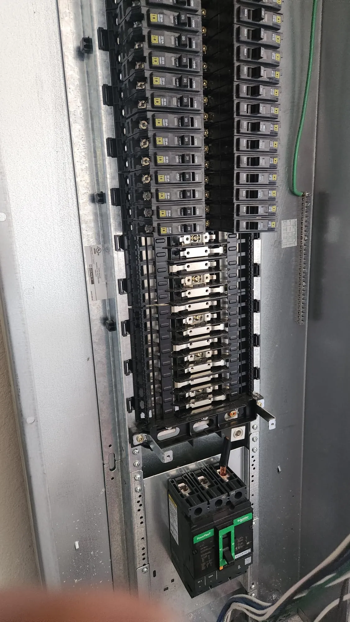 Schneider PowerPact 3-phase breaker panel installed by Martinez Electric Corp